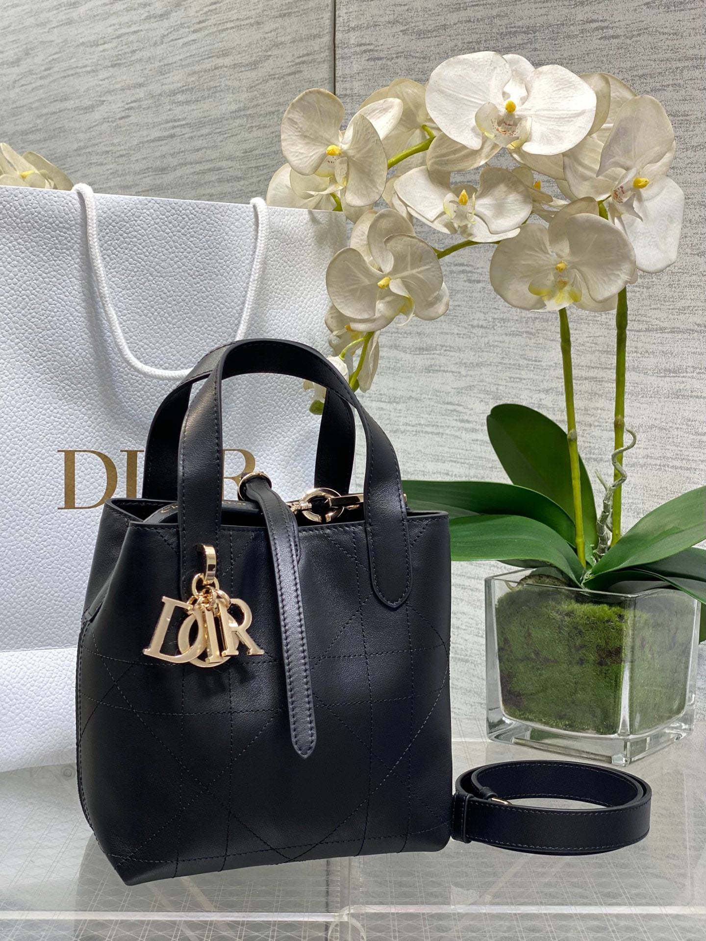 Toujours Vertical Small Bag — Black