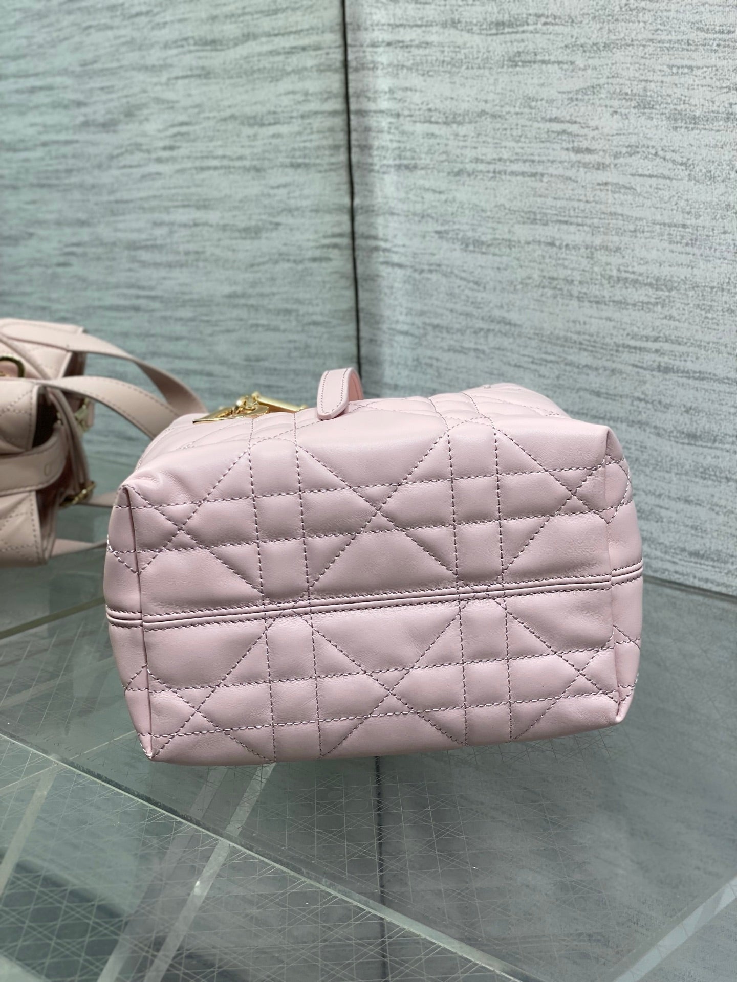 Toujours Vertical Small Bag — Soft Pink
