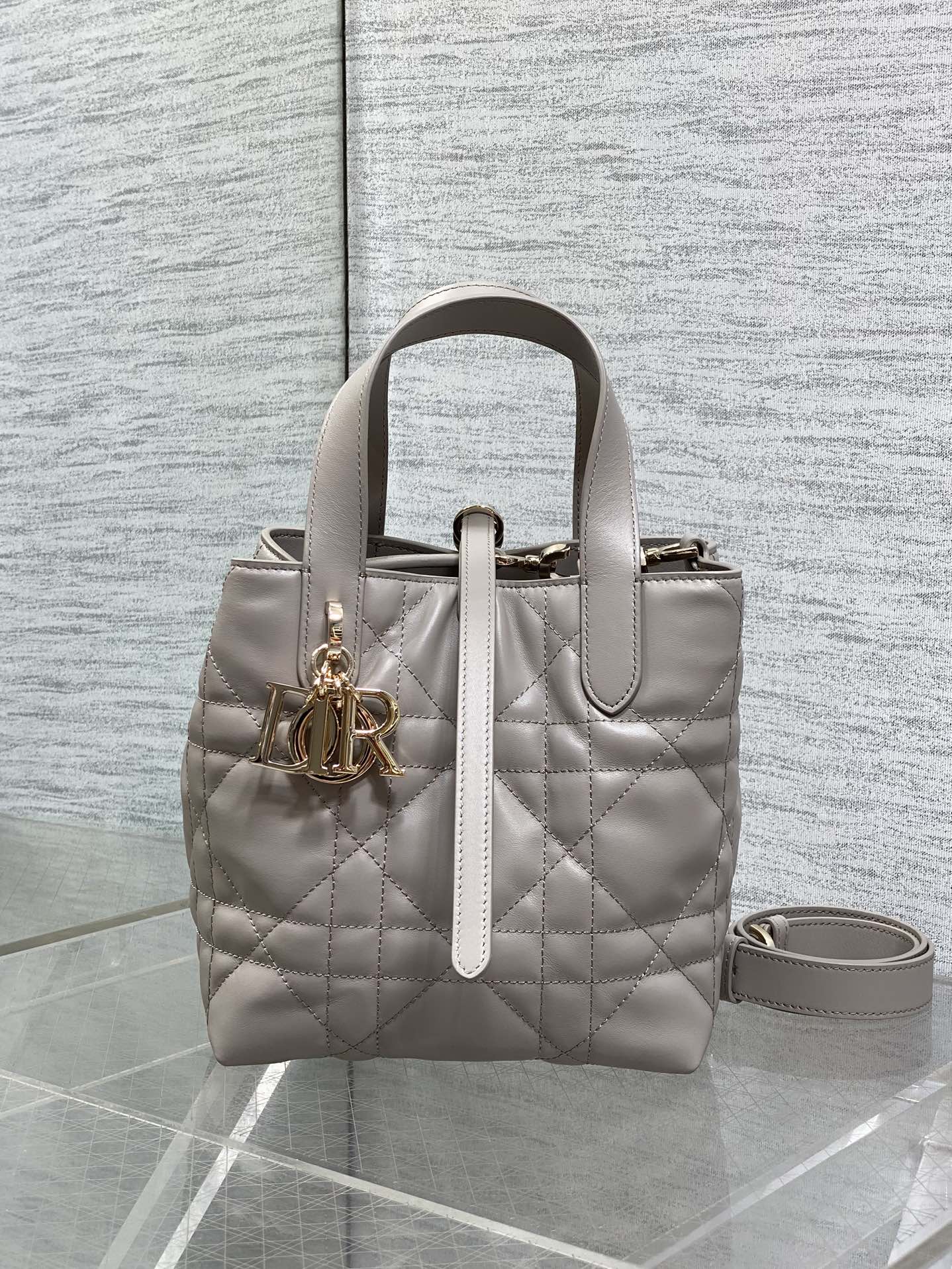 Toujours Vertical Small Bag — Grey