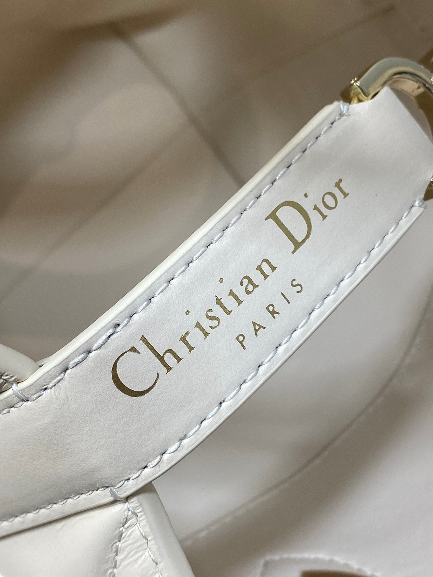 Toujours Vertical Small Bag — Ivory White