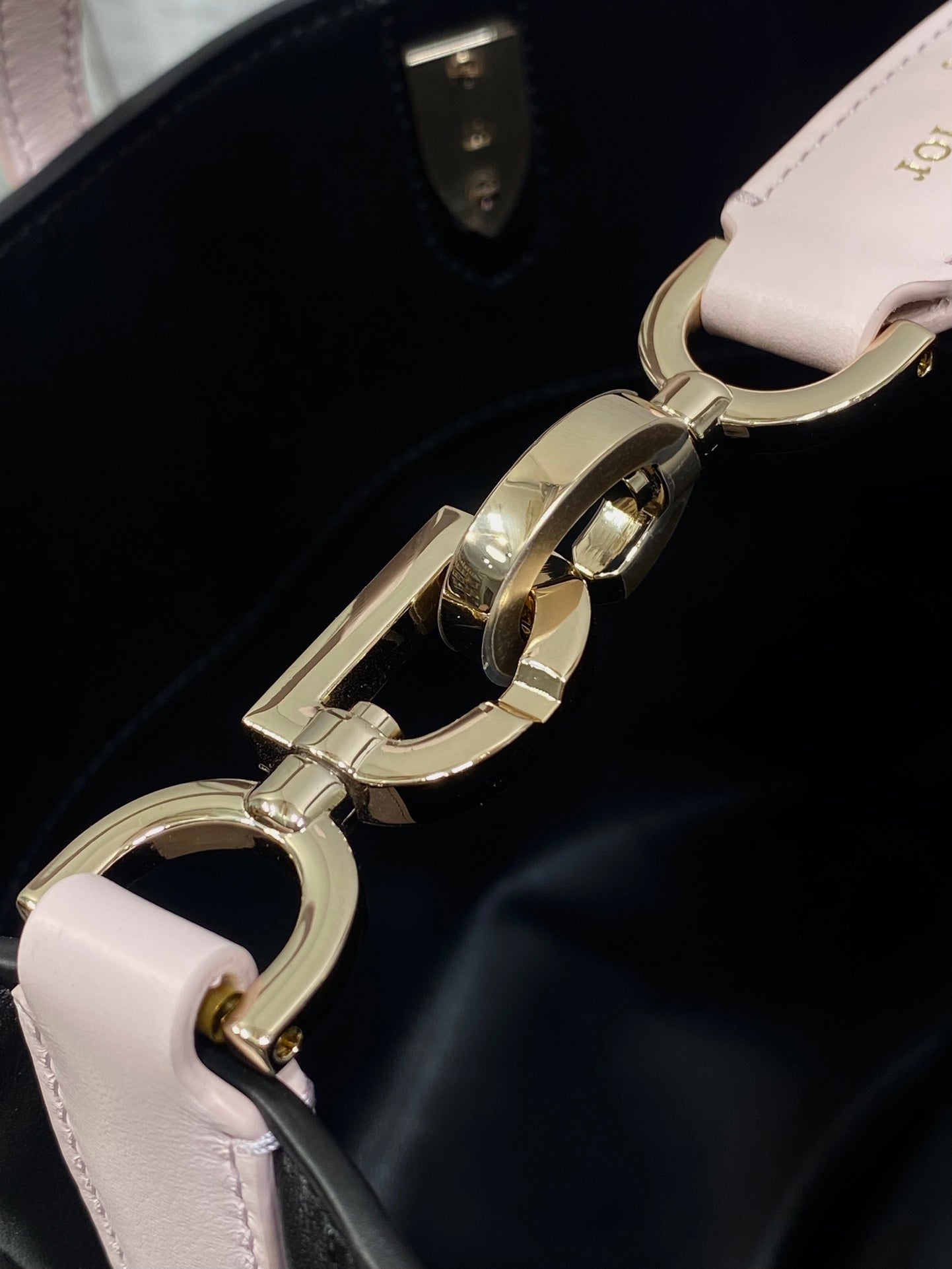 Toujours Vertical Small Bag — Black & Pink Colour-Block