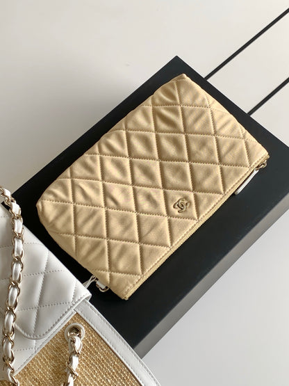 Chanel 26C Raffia & White Leather Basket Bag