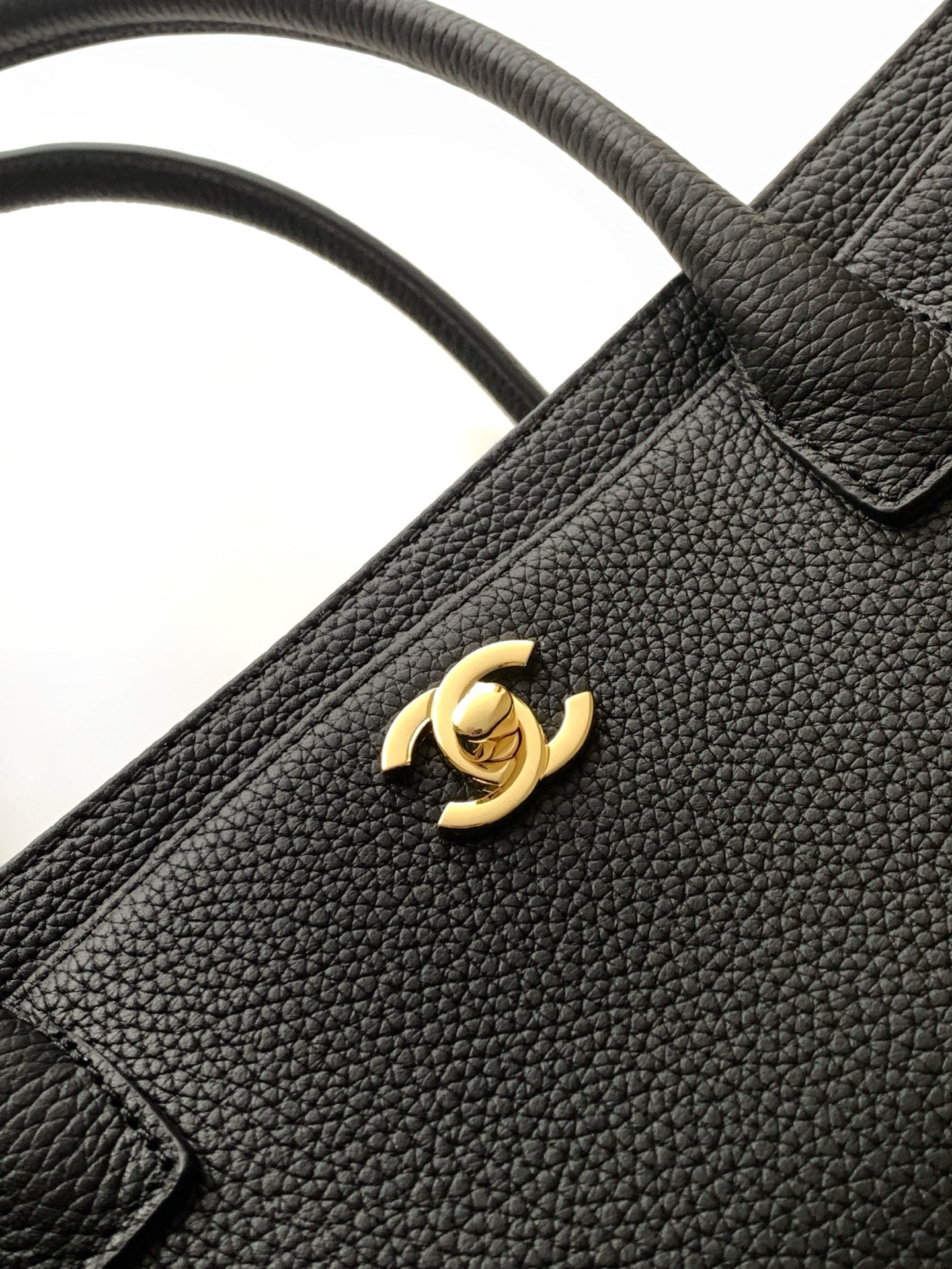 Chanel Cerf Small Tote Bag Black & Gold