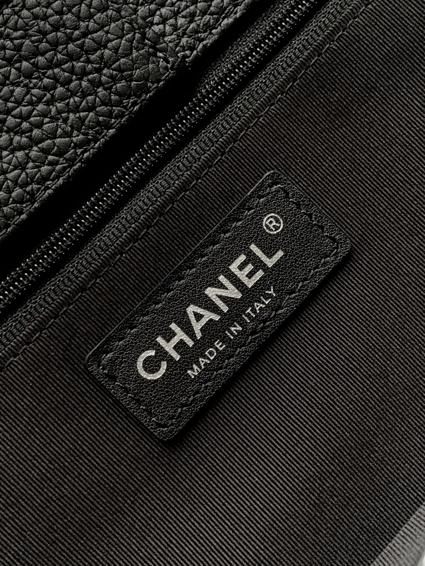 Chanel Cerf Medium Tote Bag Black & Silver
