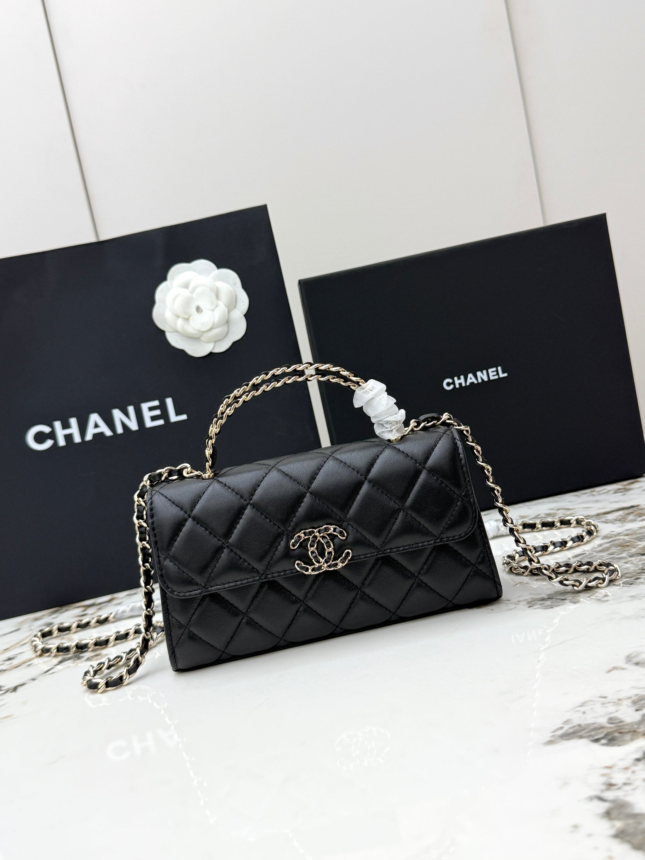 Chanel 25S Caviar Leather Kelly Handle Bag — Black
