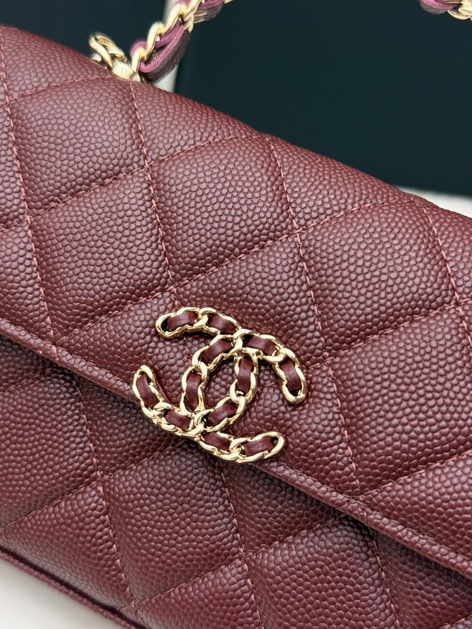 Chanel 25S Caviar Leather Kelly Handle Bag — Burgundy