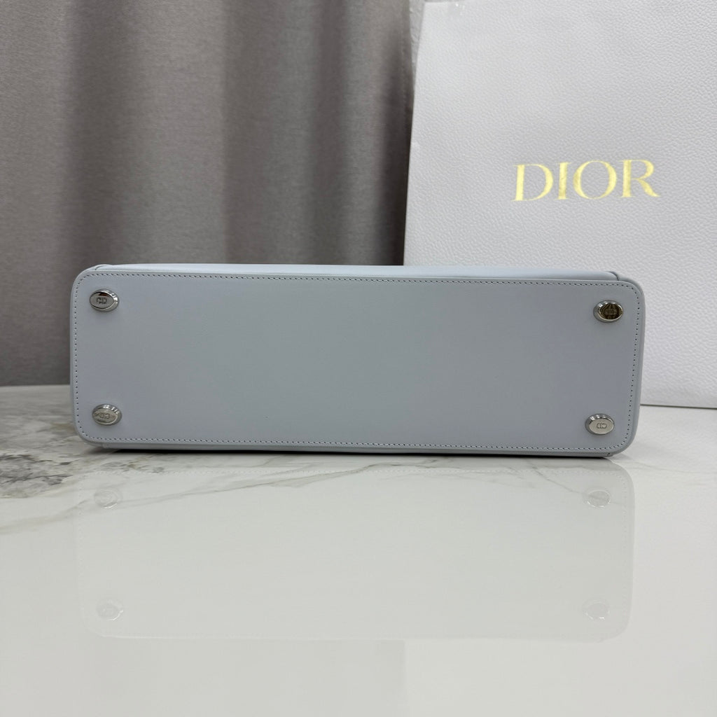 Dior 2026 Spring/Summer Bow Handbag — Ice Blue with Silver Hardware