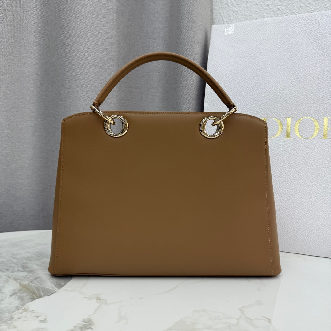 Dior 2026 Spring/Summer Bow Handbag — Caramel with Gold Hardware