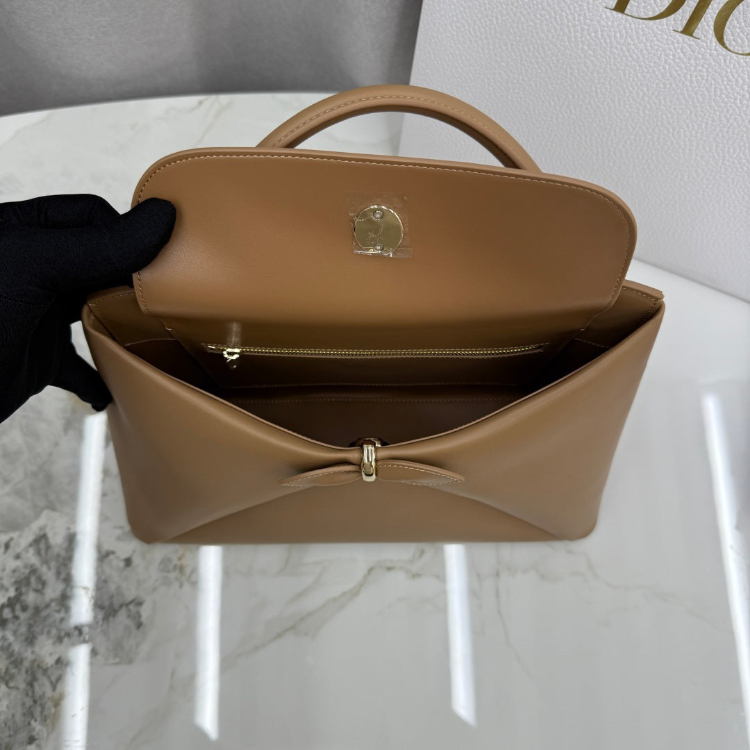 Dior 2026 Spring/Summer Bow Handbag — Caramel with Gold Hardware
