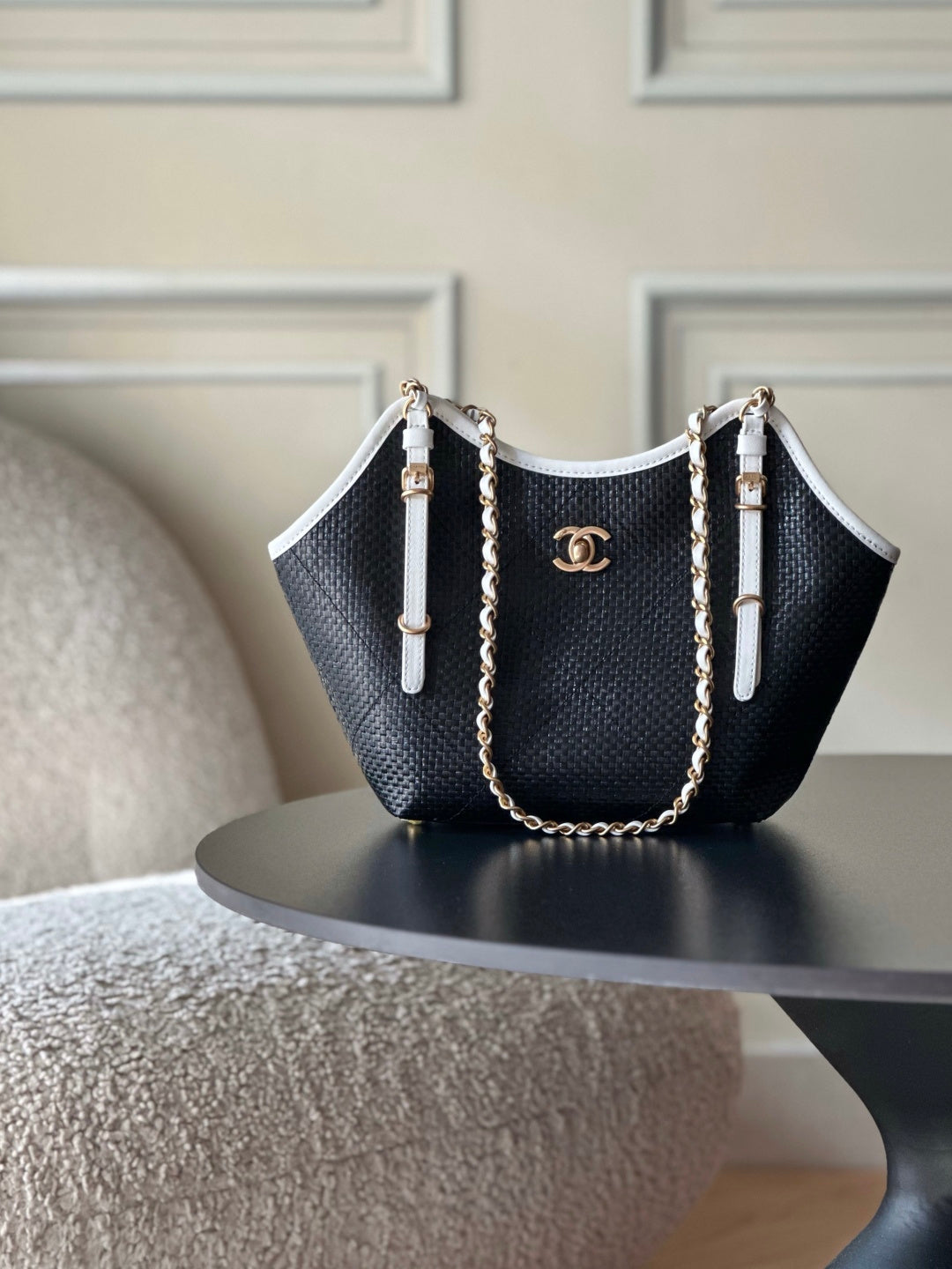 Chanel 25S Maxi Hobo Bag — Grass-Woven Cowhide Tote in Black & White