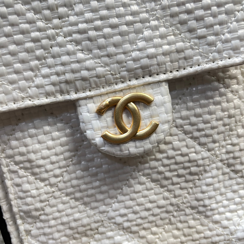 Chanel 25C Cruise Woven Drawstring Bucket Bag White & Gold