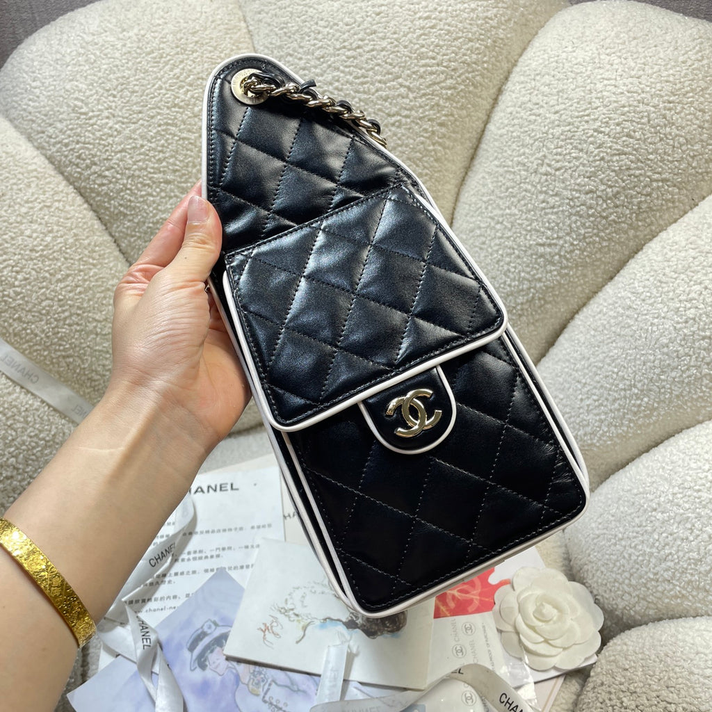 Chanel 25C Cruise Quilted Lambskin Drawstring Bucket Bag Black & Silver