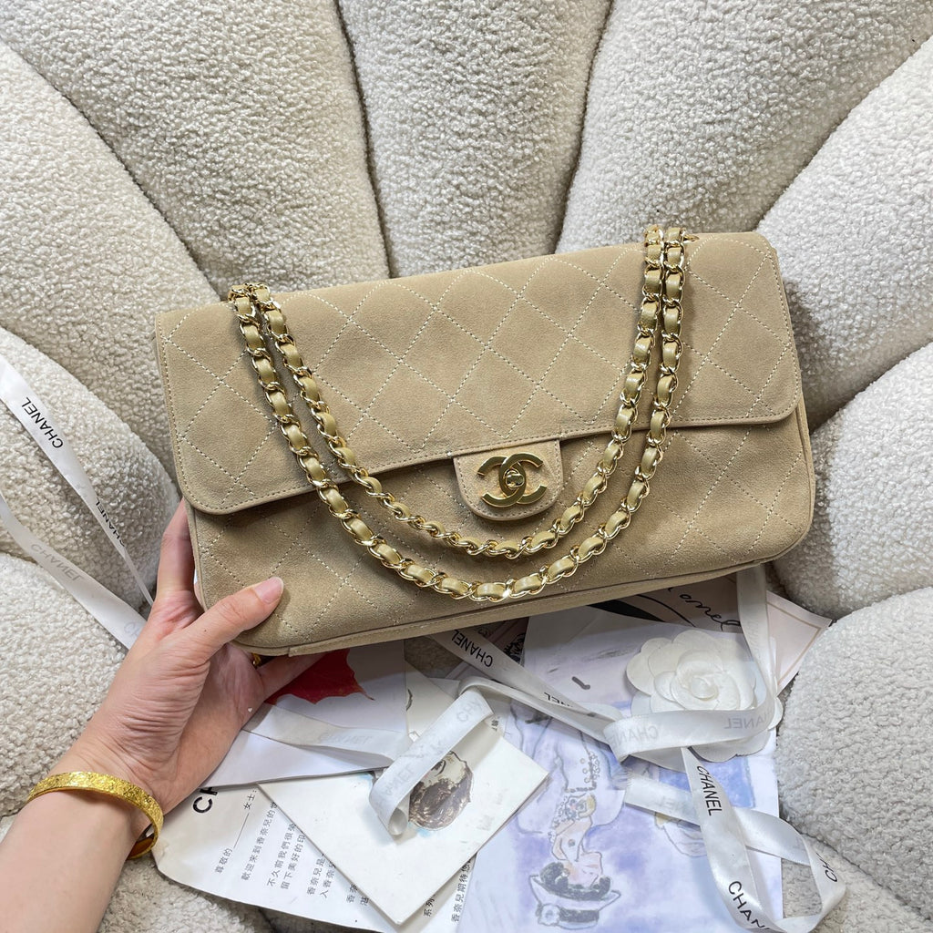 Chanel 26S Classic Flap Bag Beige Suede & Gold