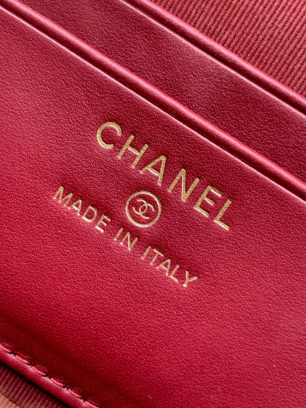 Chanel 26P Lunchbox Vanity Bag — Burgundy Caviar Leather with Antique Gold Hardware