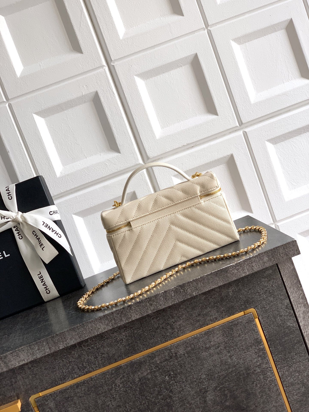 Chanel 26P Lunchbox Vanity Bag — Cream Beige Caviar Leather with Antique Gold Hardware