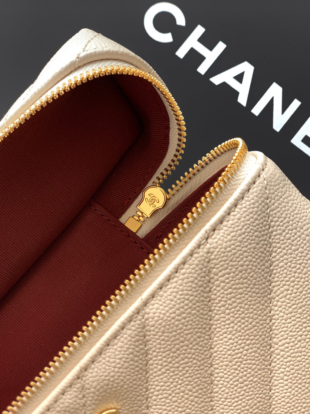 Chanel 26P Lunchbox Vanity Bag — Cream Beige Caviar Leather with Antique Gold Hardware
