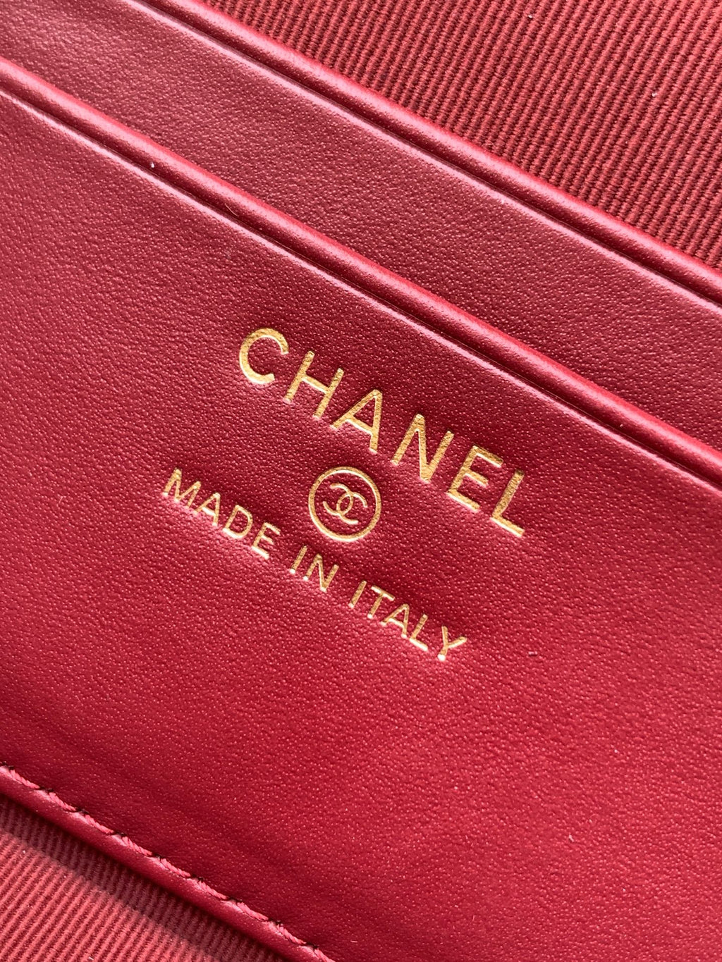 Chanel 26P Lunchbox Vanity Bag — Cream Beige Caviar Leather with Antique Gold Hardware