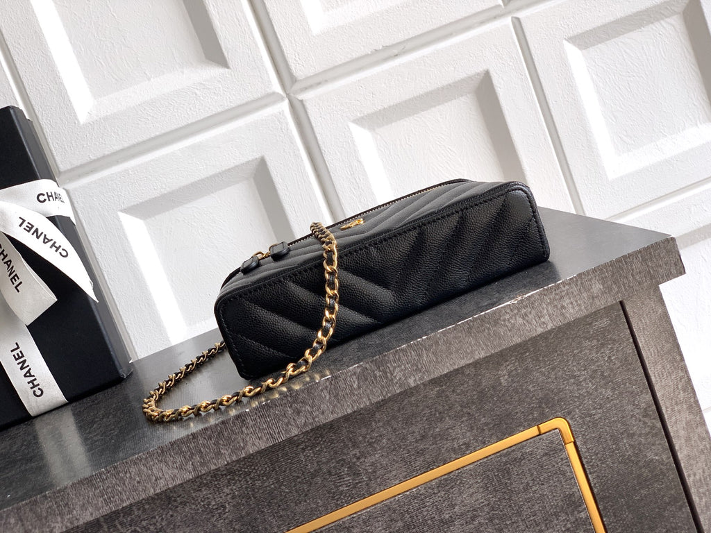 Chanel 26P Lunchbox Vanity Bag — Black Caviar Leather with Antique Gold Hardware