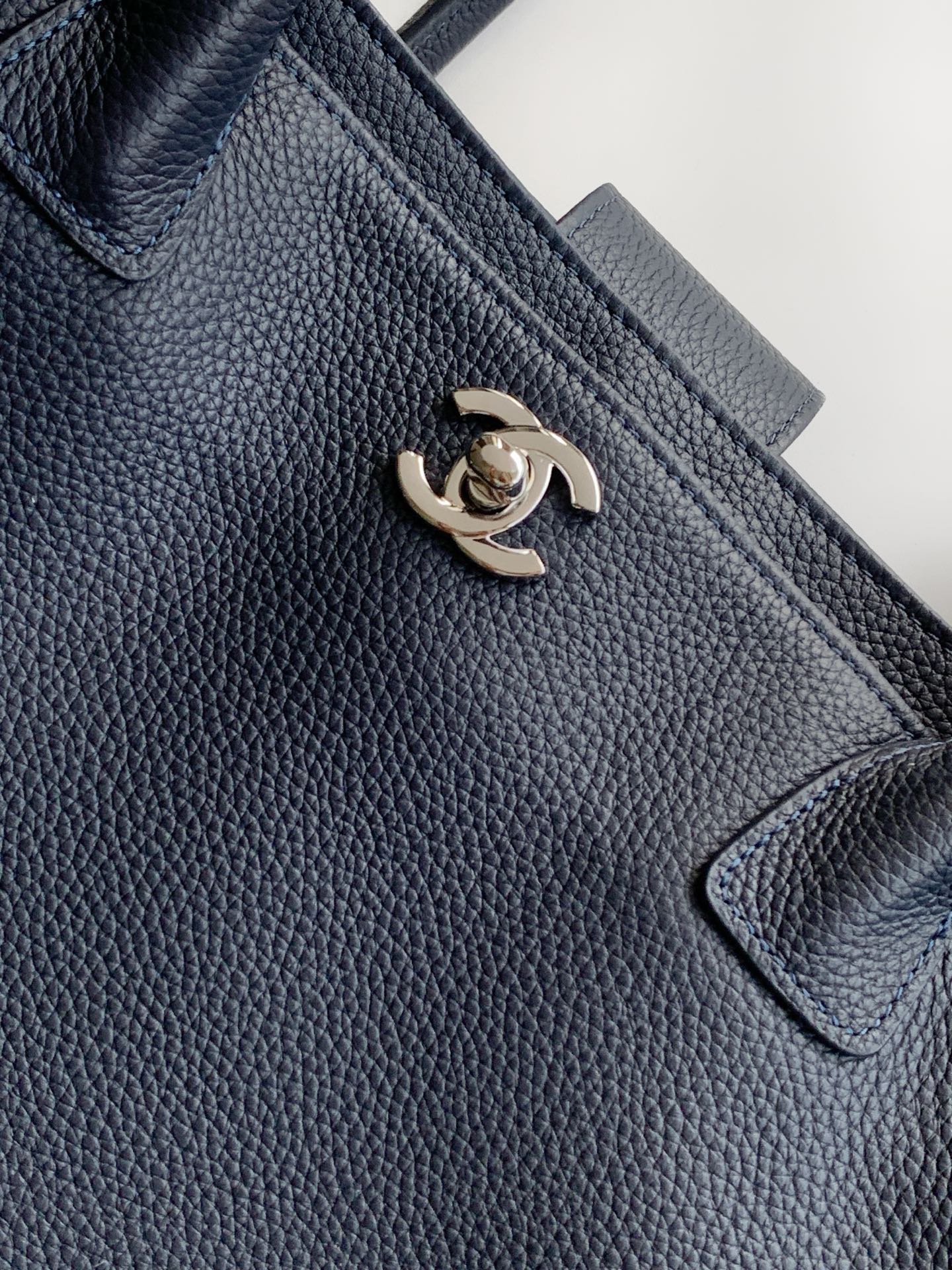 Chanel Executive Cerf Tote — Midnight Navy Caviar Leather with Silver Hardware