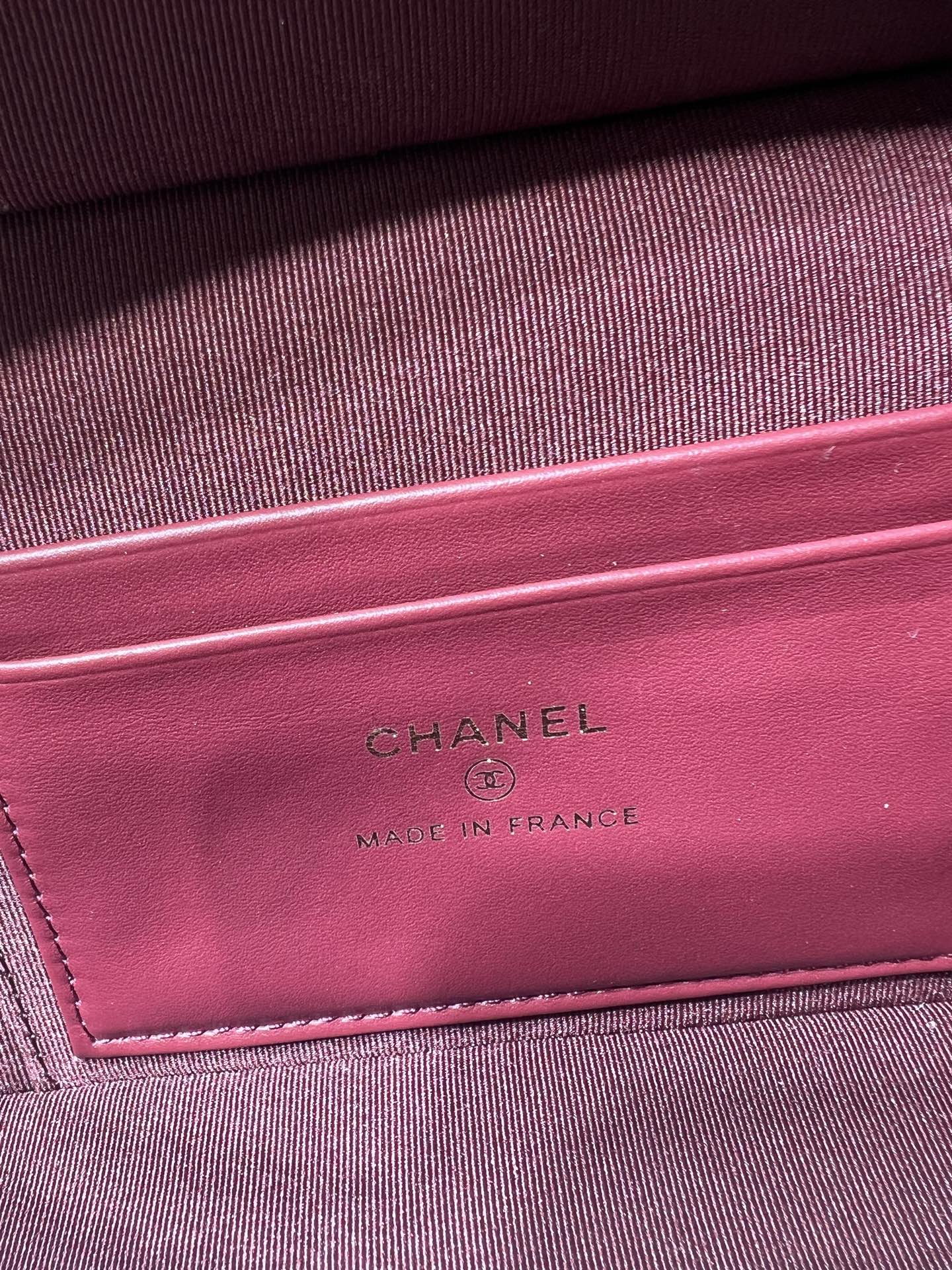 Chanel 26S V-Quilted LP Chain Handle Cosmetic Bag
