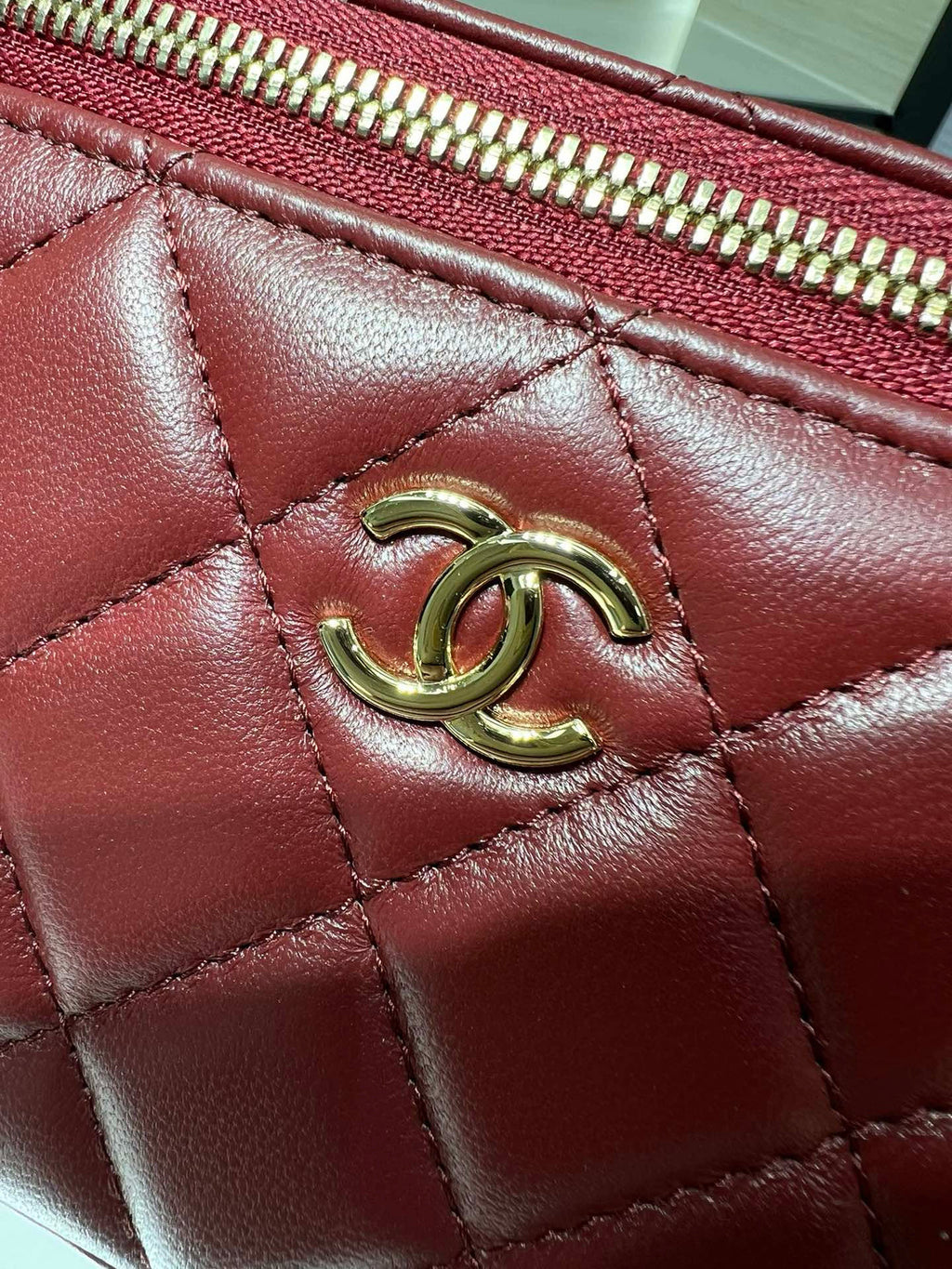 Chanel 25S Vanity Case Box Bag Burgundy Quilted Calfskin