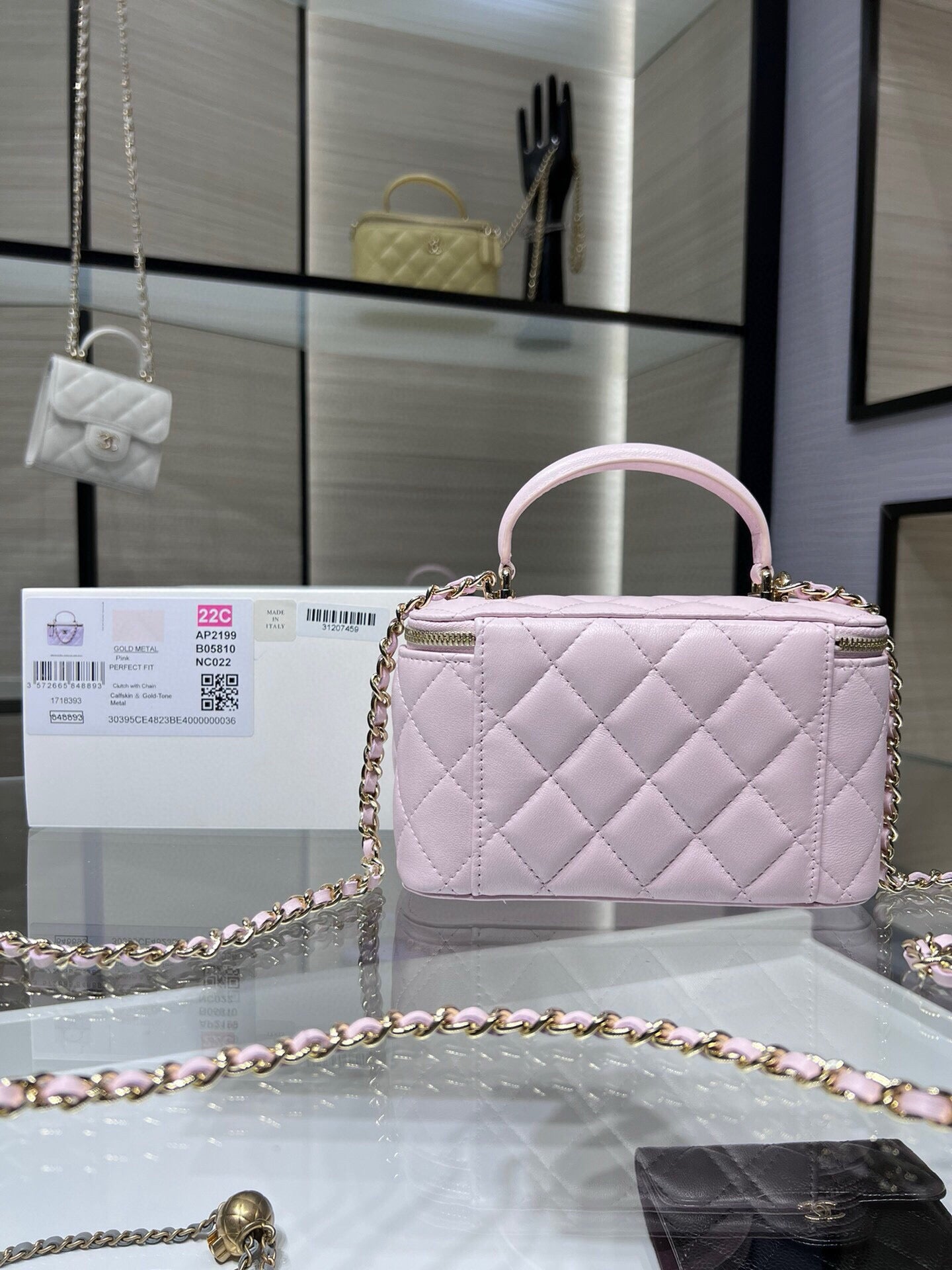 Chanel 22S Vanity Case Box Bag Pink Quilted Calfskin