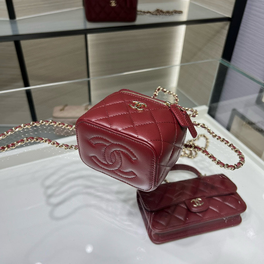 Chanel 25S Ultra Mini Vanity Case Bordeaux Red Quilted Calfskin with Chain Handle AP2198