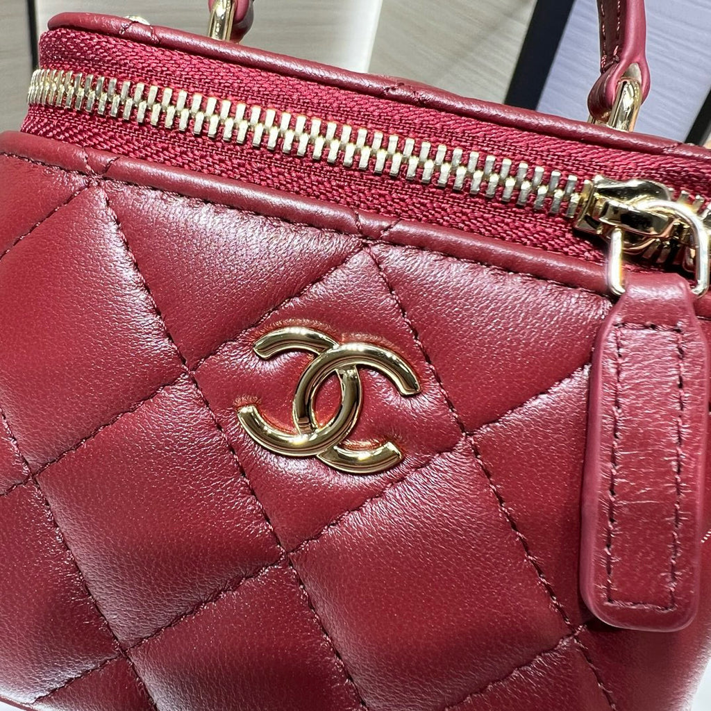 Chanel 25S Ultra Mini Vanity Case Bordeaux Red Quilted Calfskin with Chain Handle AP2198