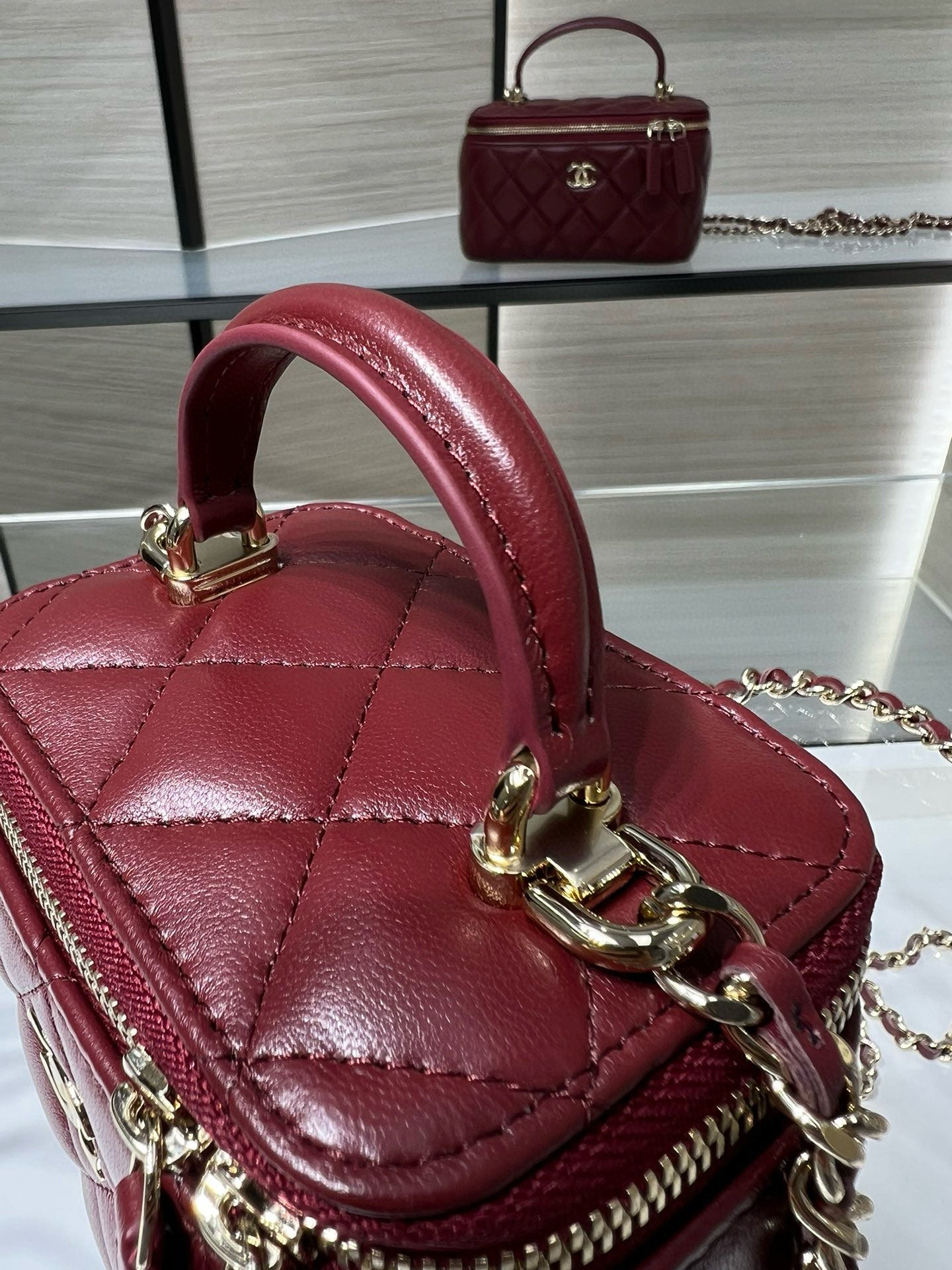 Chanel 25S Ultra Mini Vanity Case Bordeaux Red Quilted Calfskin with Chain Handle AP2198