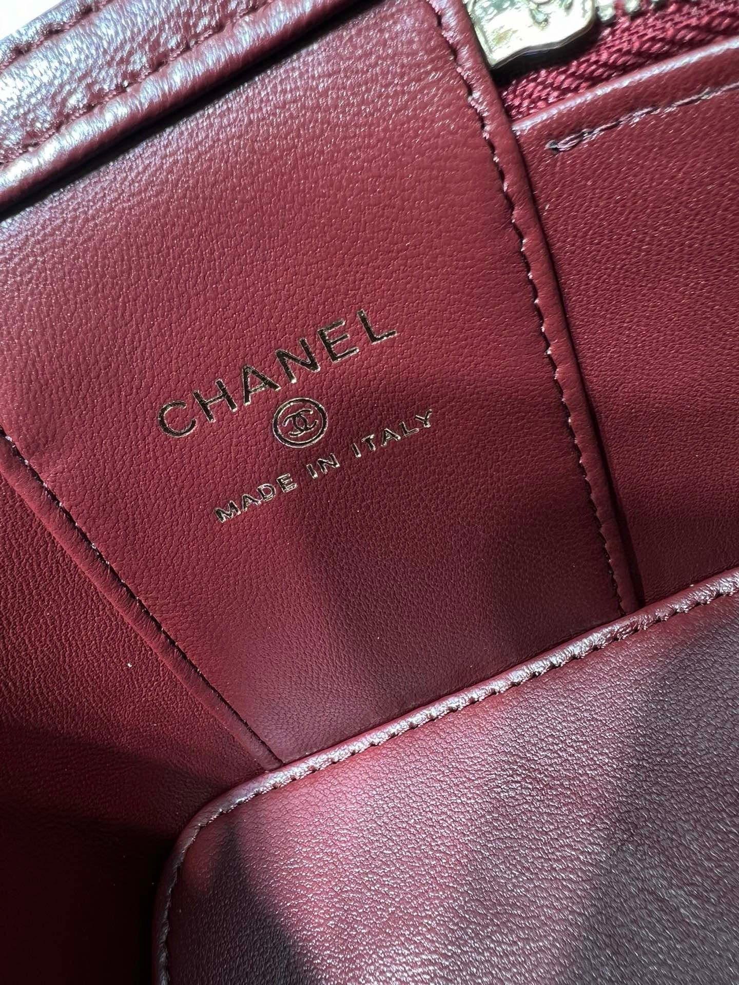 Chanel 25S Ultra Mini Vanity Case Bordeaux Red Quilted Calfskin with Chain Handle AP2198
