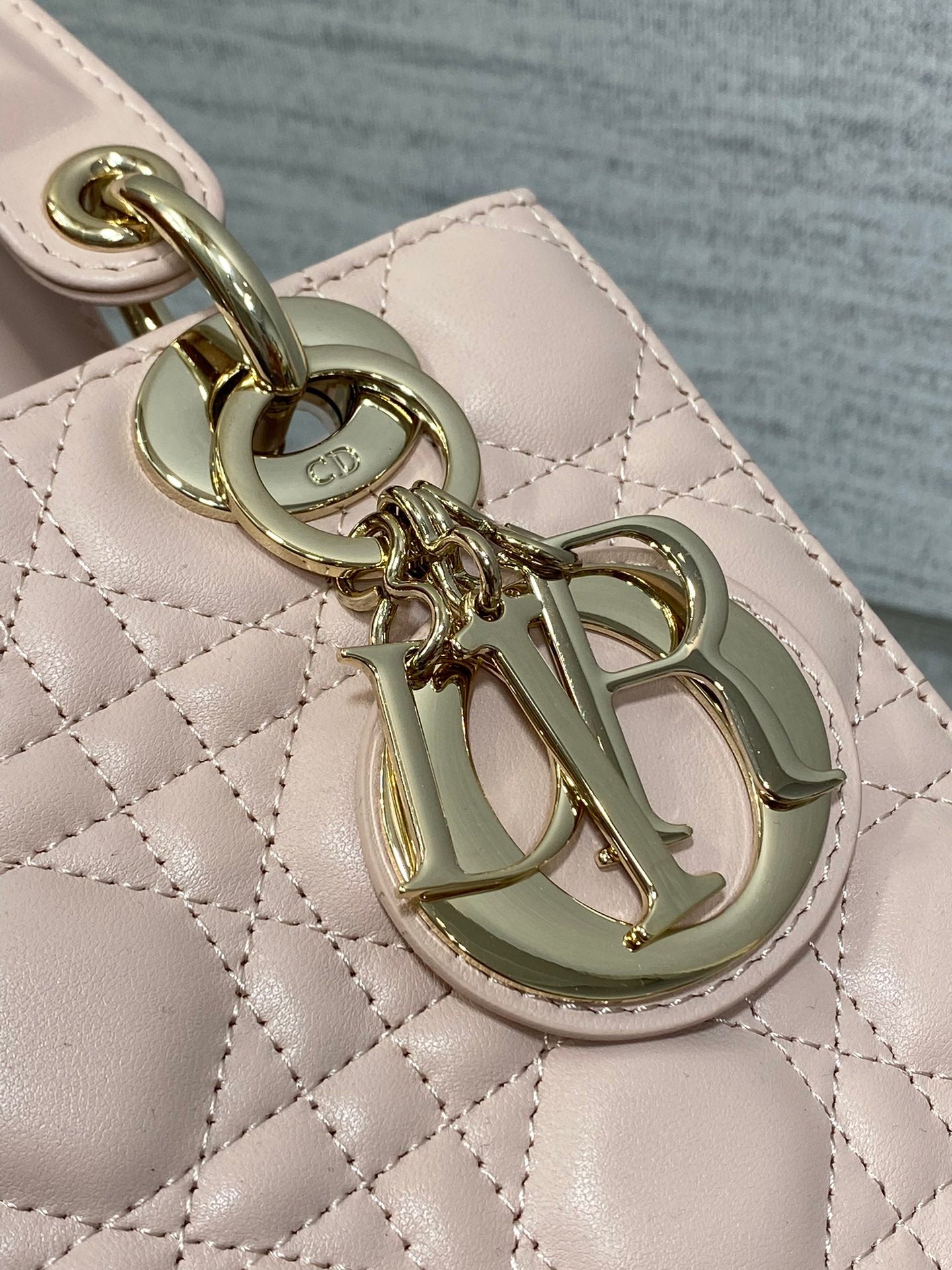 Dior Lady Dior Medium Bag Blush Pink Cannage Lambskin Light Gold Hardware