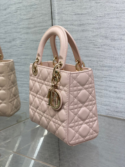 Dior Lady Dior Medium Bag Blush Pink Cannage Lambskin Light Gold Hardware