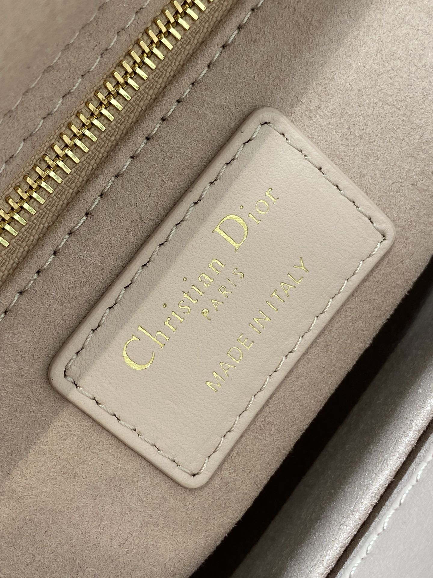 Dior Lady Dior Medium Bag Blush Pink Cannage Lambskin Light Gold Hardware