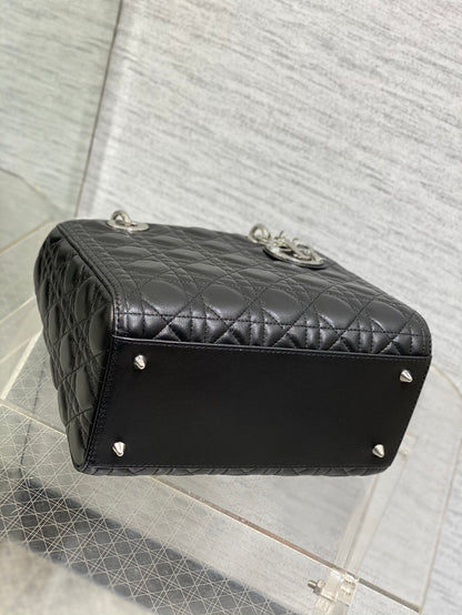 Dior Lady Dior Large Bag Black Cannage Lambskin Silver Hardware