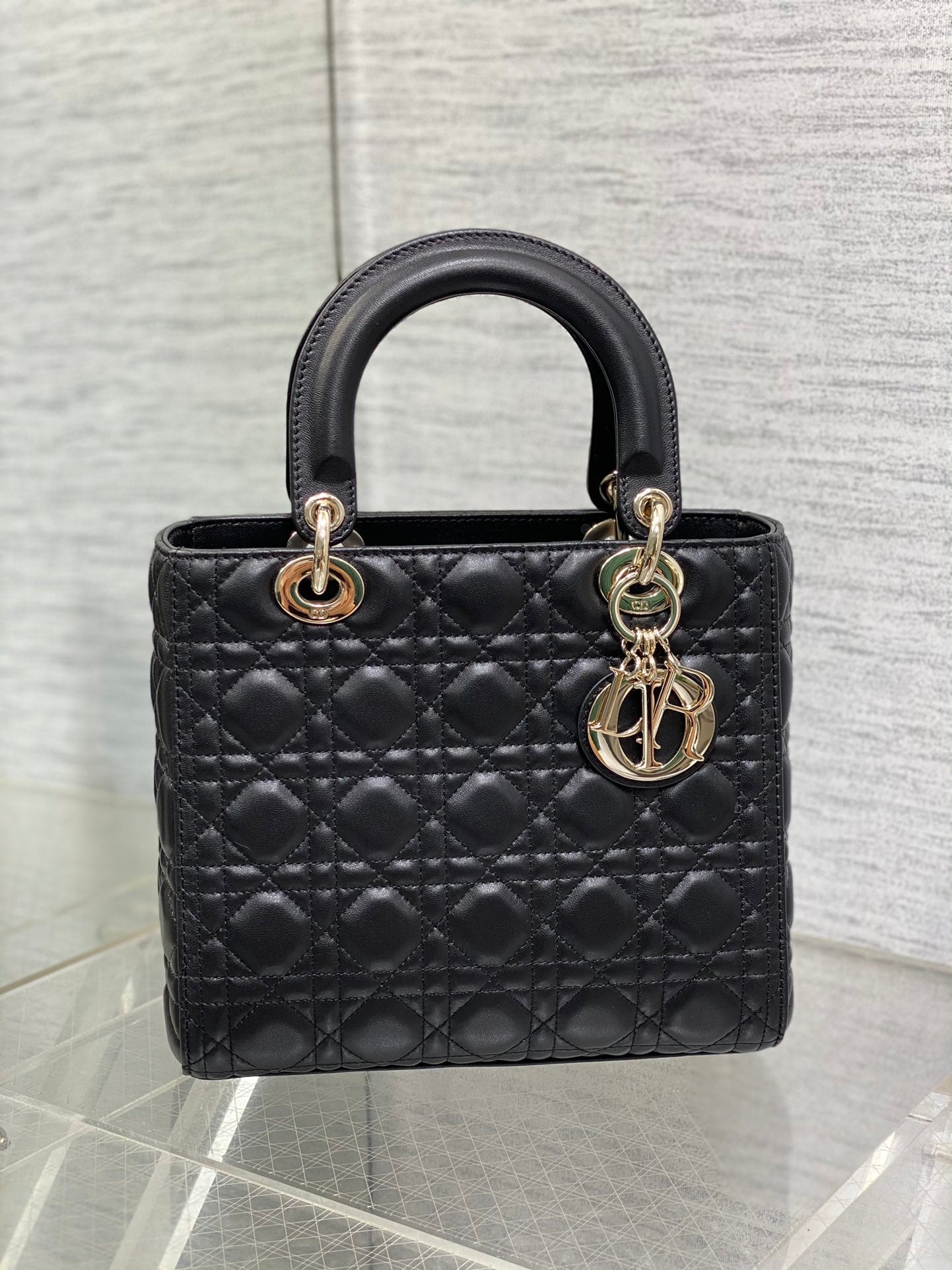 Dior Lady Dior Large Bag Black Cannage Lambskin Light Gold Hardware
