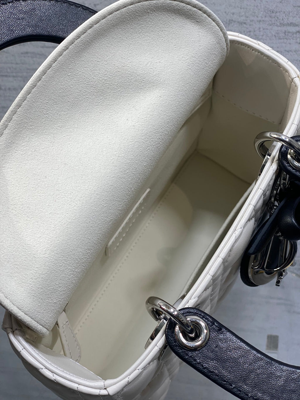 Dior Lady Dior Medium Bag White Cannage Lambskin Black Handle Bow Silver Hardware