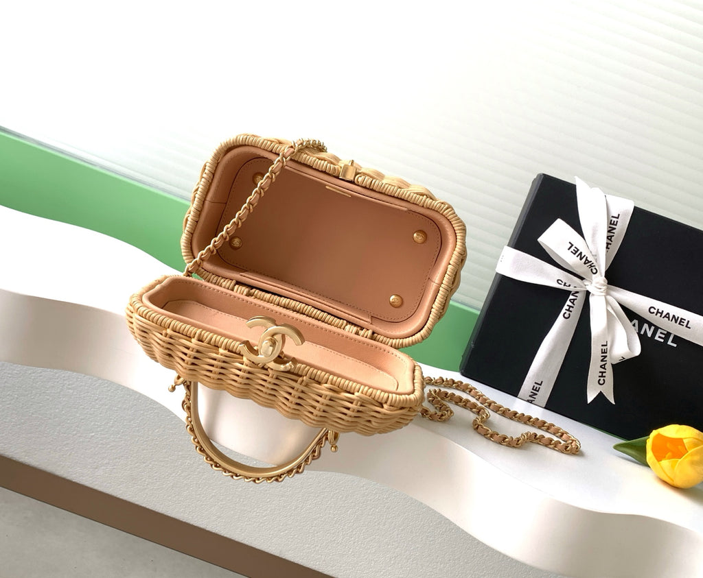 Chanel 26C Wicker Box Bag — Natural Rattan with Gold Hardware