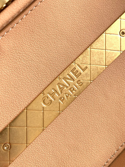 Chanel 26C Wicker Box Bag — Natural Rattan with Gold Hardware