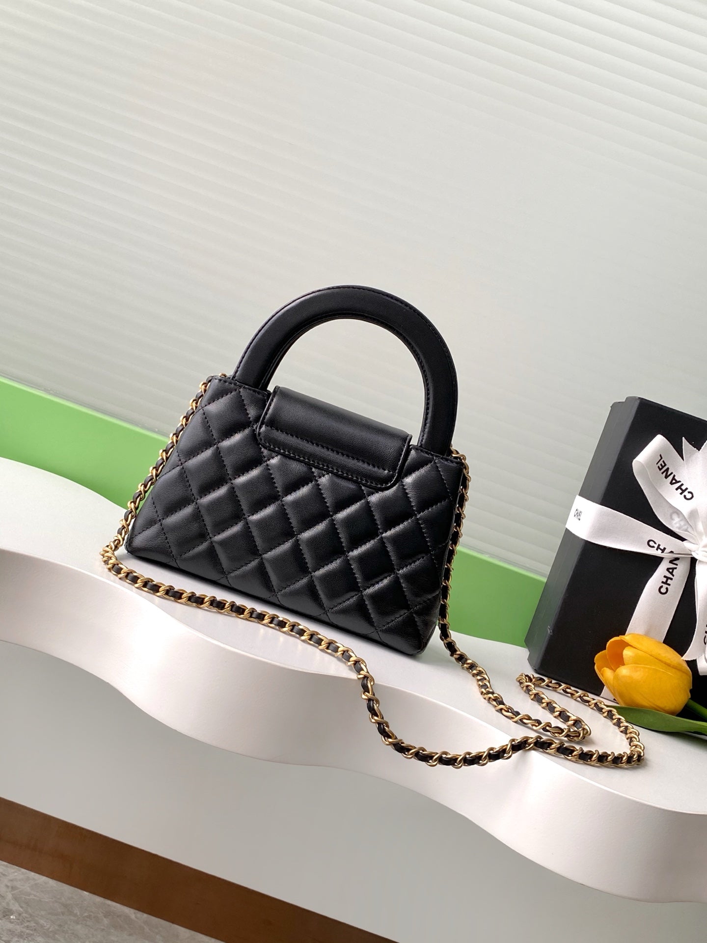 Chanel 25C Kelly Bag — Black Quilted Lambskin with Gold Hardware