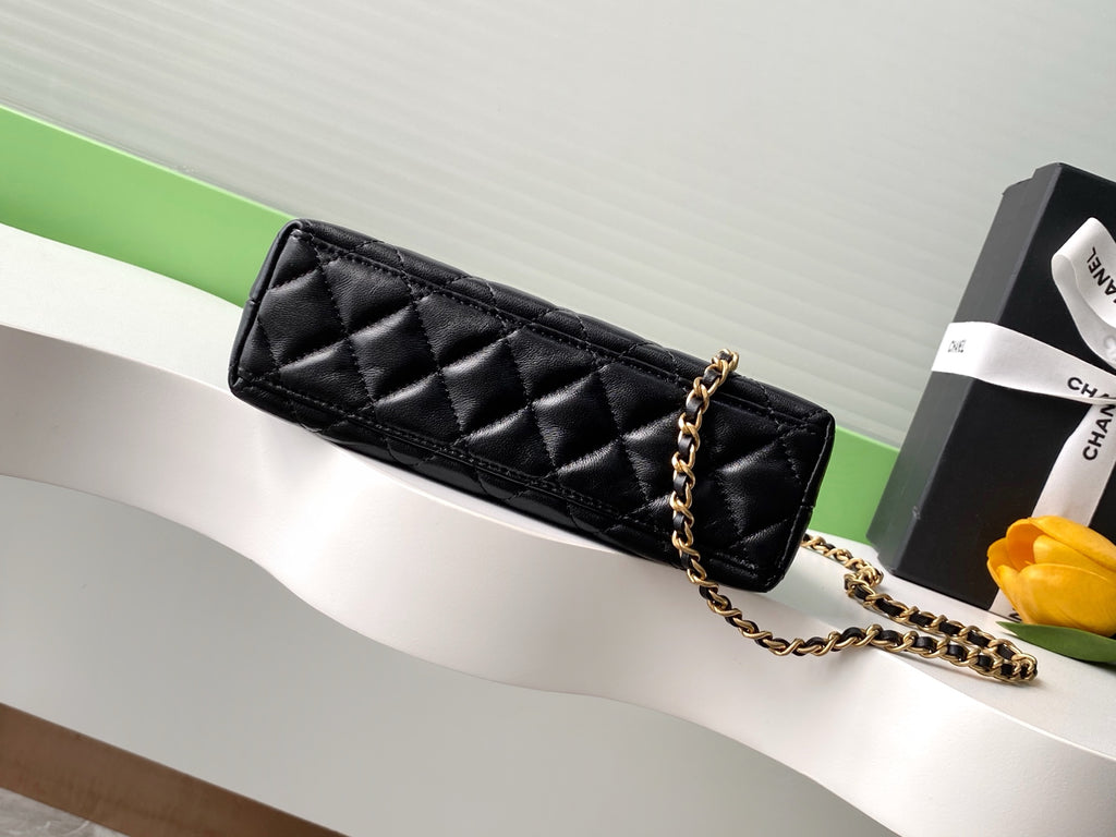 Chanel 25C Kelly Bag — Black Quilted Lambskin with Gold Hardware