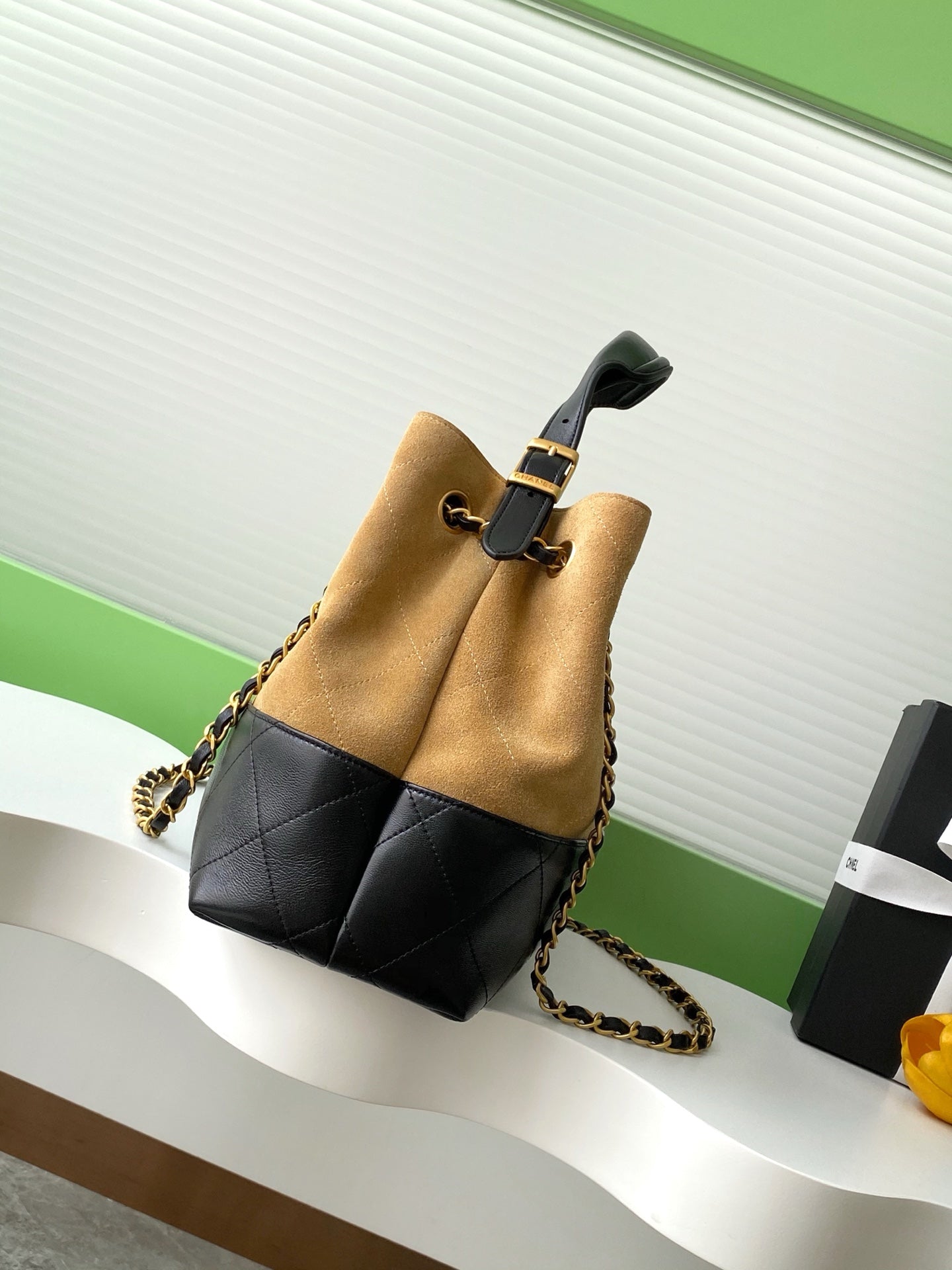 Chanel 25A Métiers d'Art Tote — Camel Suede & Black Caviar Leather with Gold Hardware