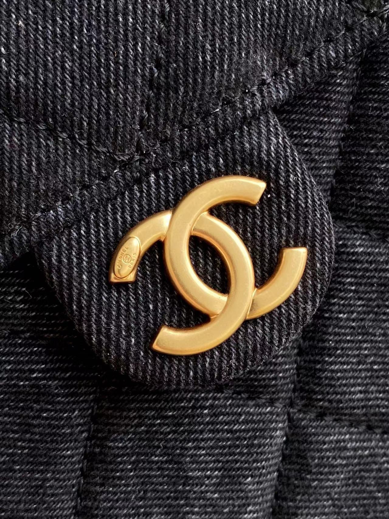 Chanel 25P Quilted Denim Drawstring Bucket Bag