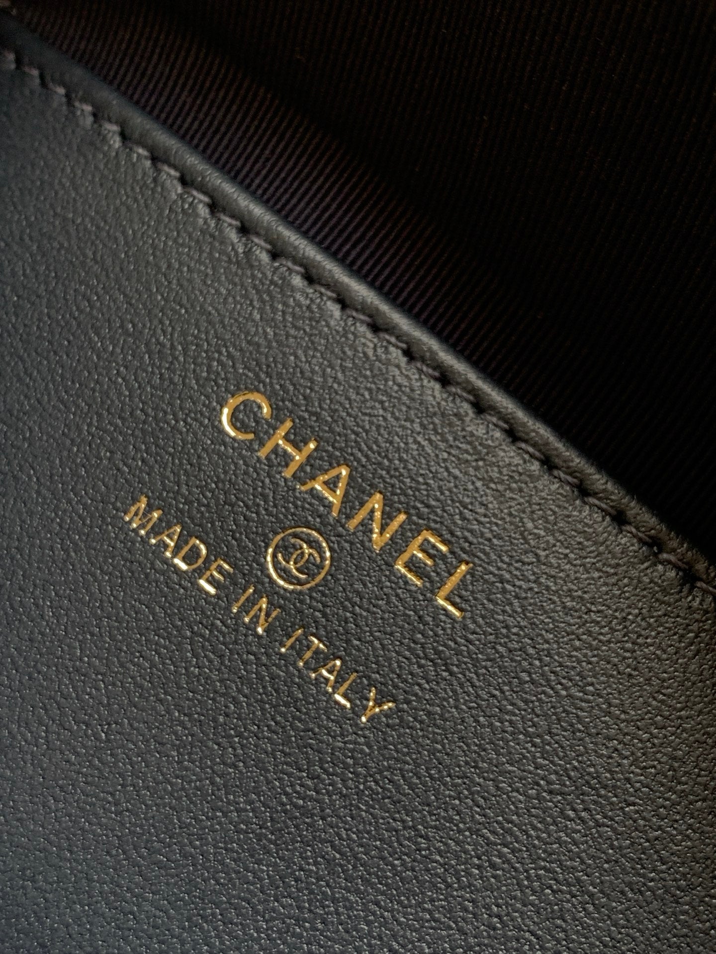 Chanel 26P Quilted Denim Hobo Chain Bag — Dark Navy with Gold Hardware