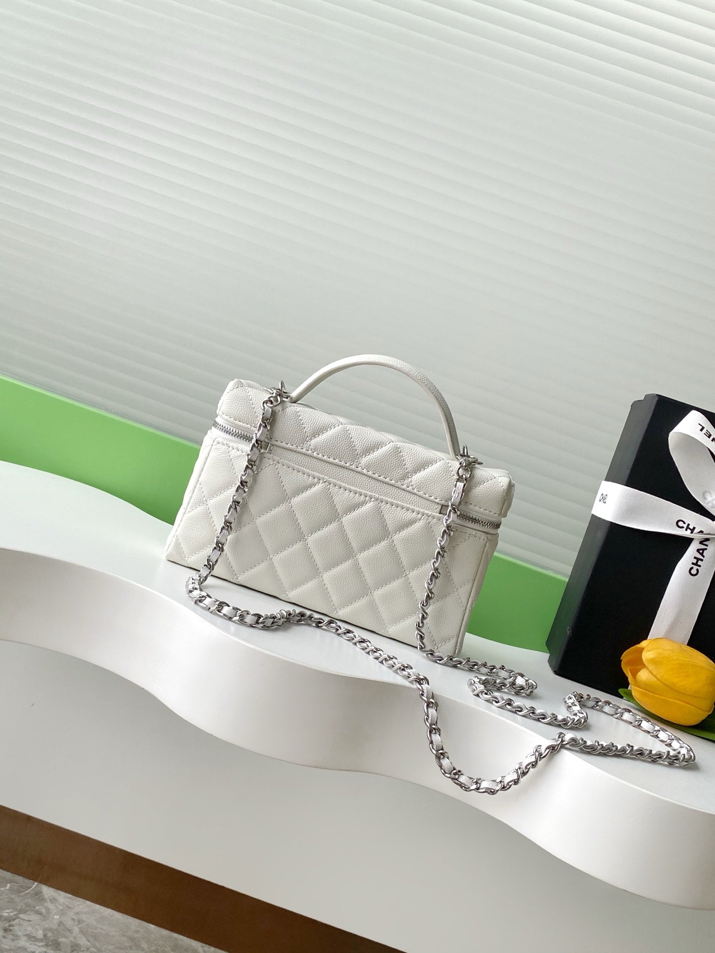 Chanel 25B Star LP Quilted Caviar Vanity Case — White with Silver Hardware