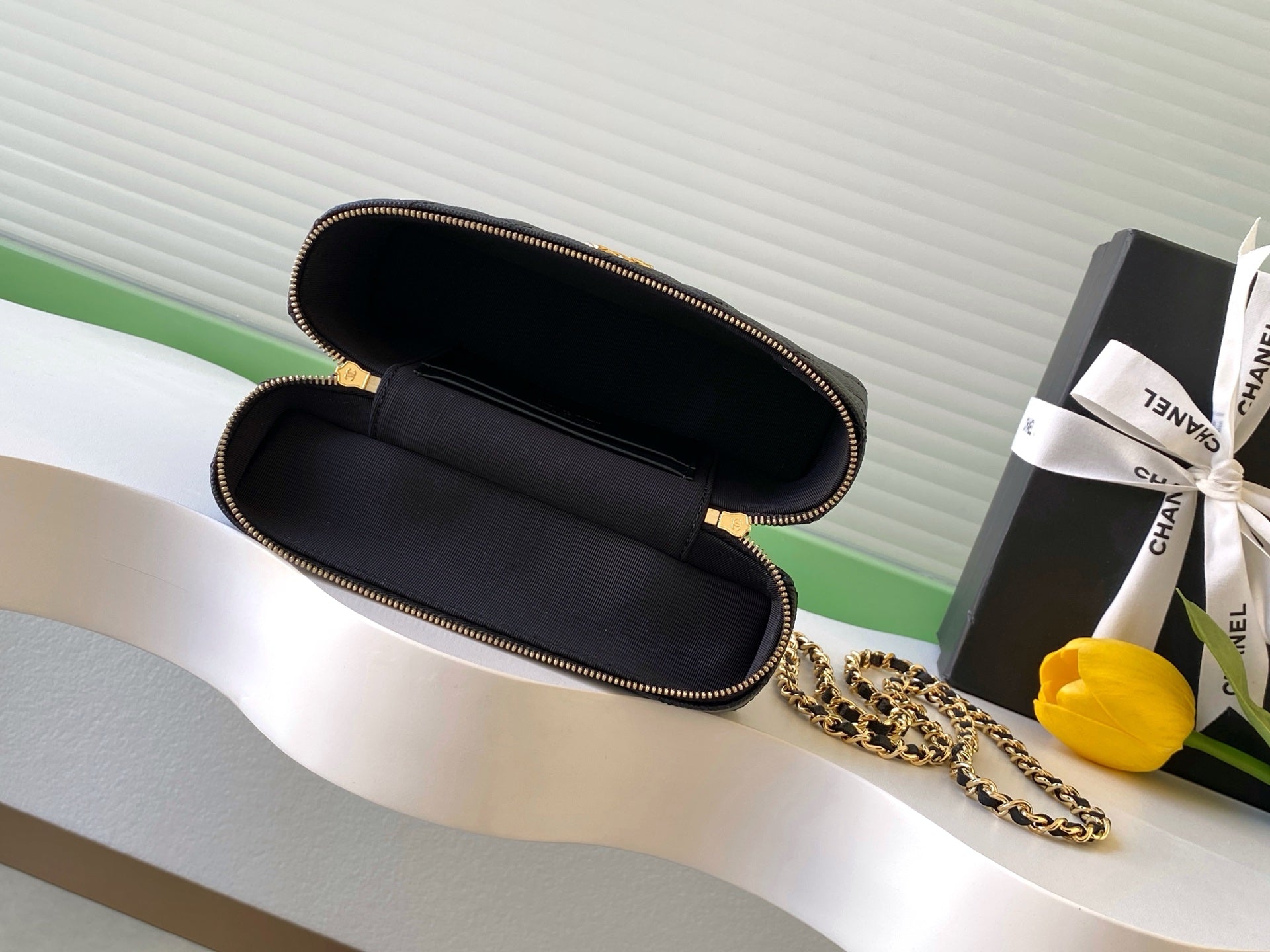 Chanel 26C LP Quilted Caviar Vanity Case — Black with Light Gold Hardware