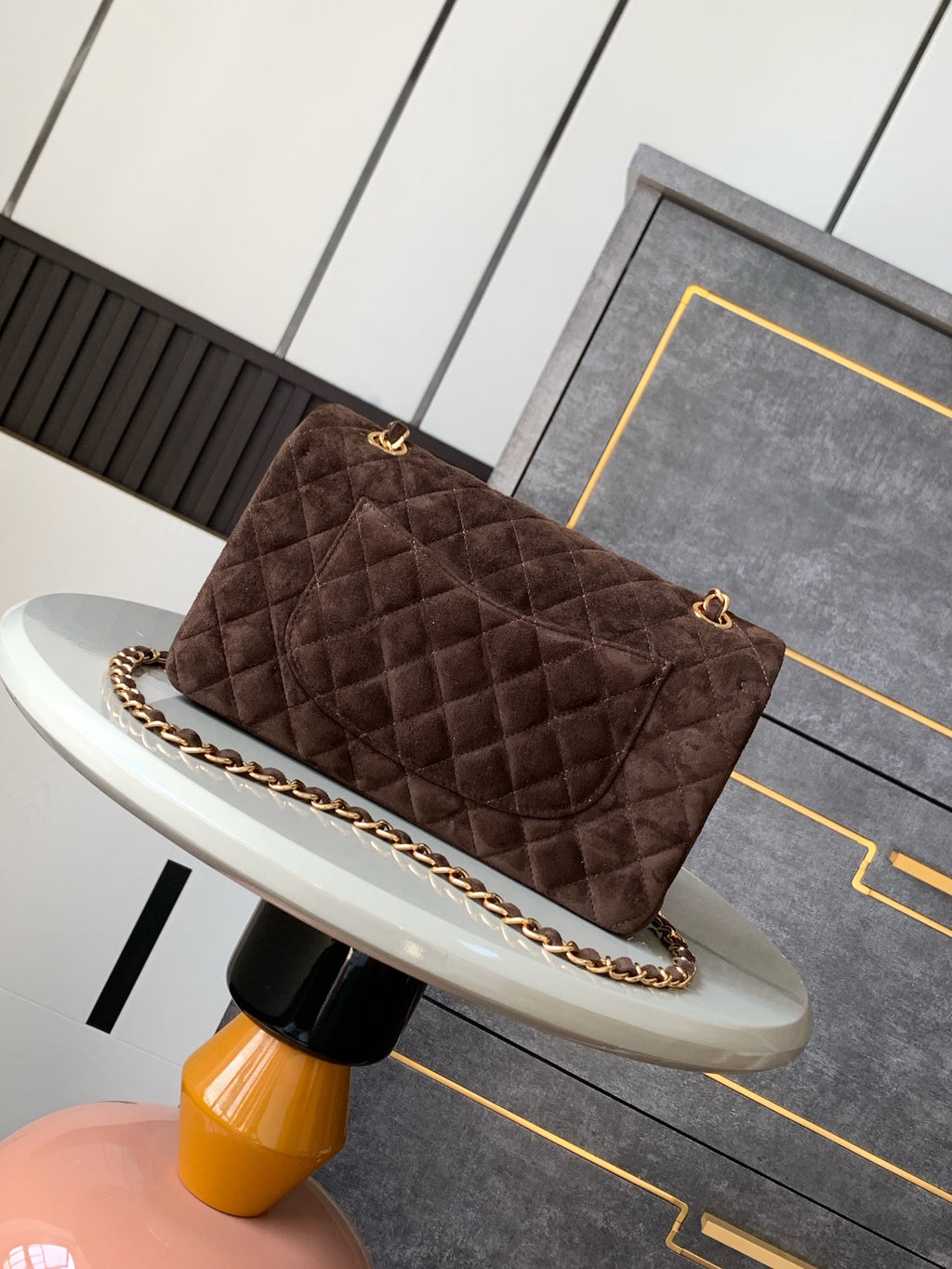 Chanel 2.55 Reissue Double Flap Bag — Dark Chocolate Suede with Aged Gold Hardware (20cm / Size 220)