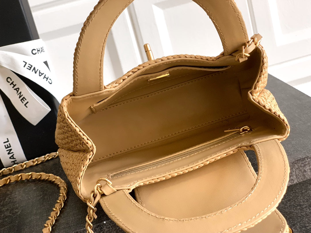 Chanel 26C Kelly Bag — Natural Raffia Woven with Gold Hardware