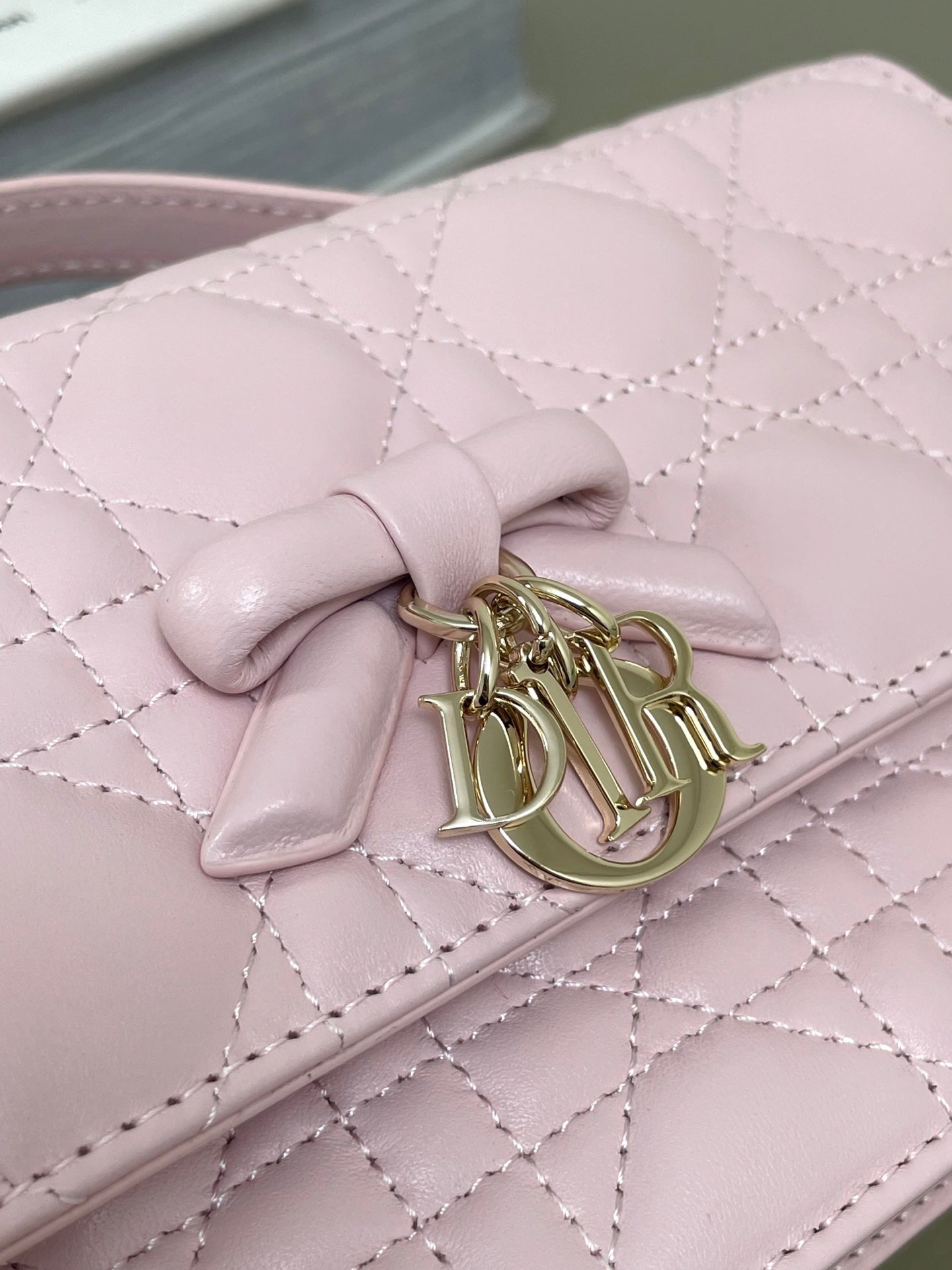 Dior Miss Dior Bow Chain WOC Soft Pink