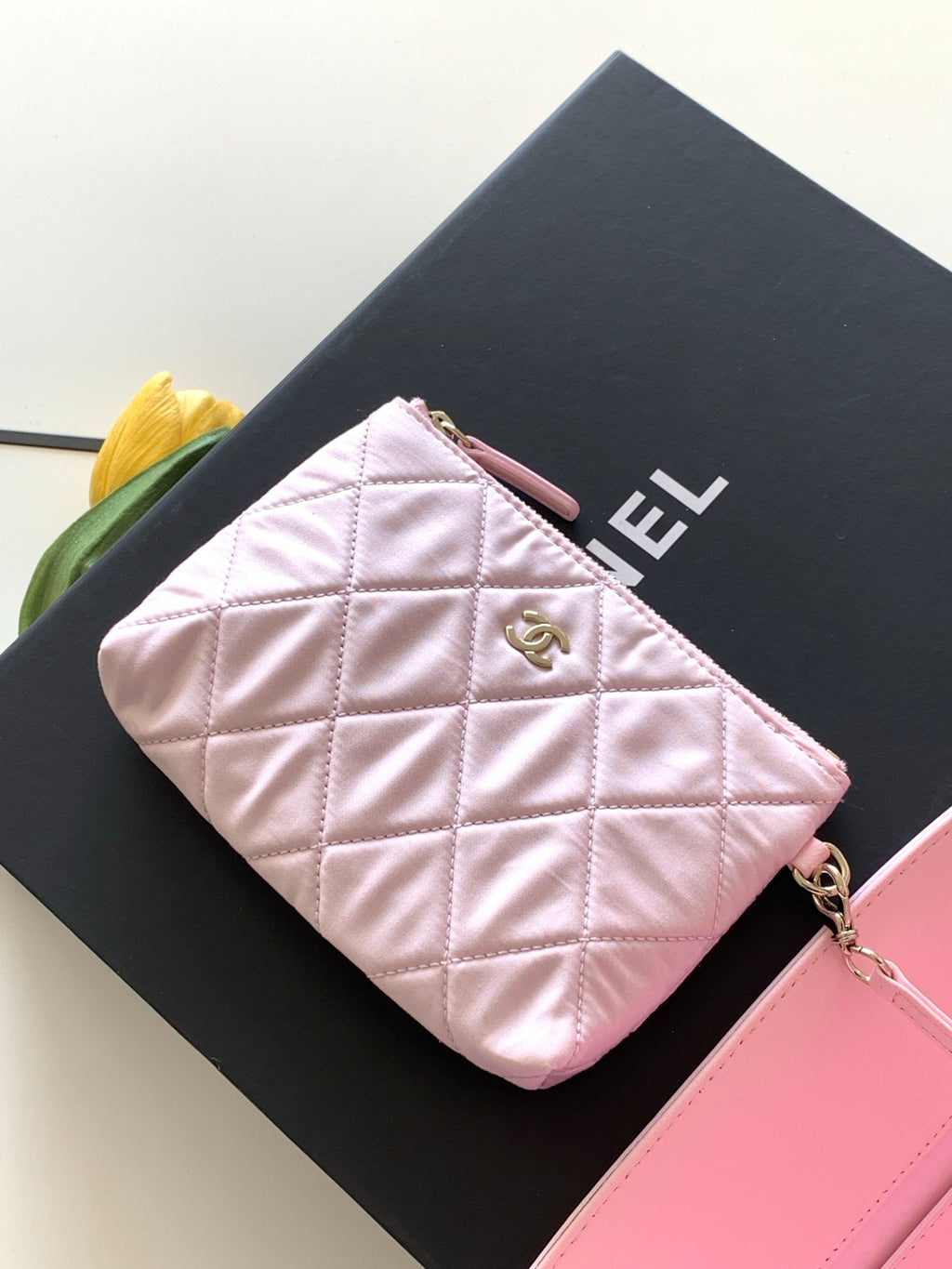 Chanel 26C Raffia Basket Bag Pink Lambskin Small