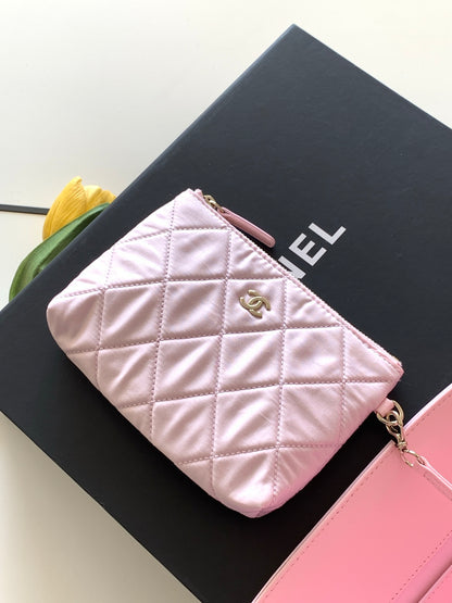 Chanel 26C Raffia Basket Bag Pink Lambskin Small